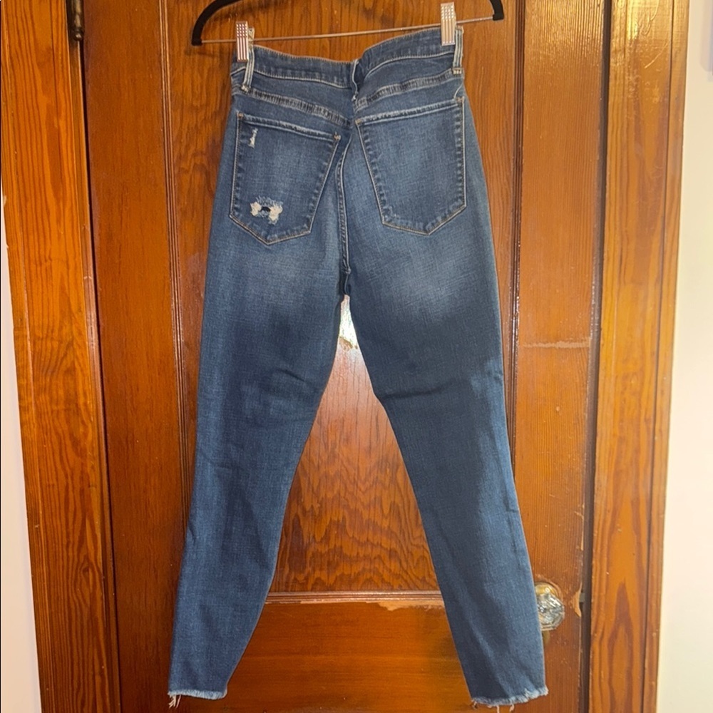 Abercrombie & Fitch High Rise Blue Jeans with Distressed Details - Curve Love - Picture 9 of 9